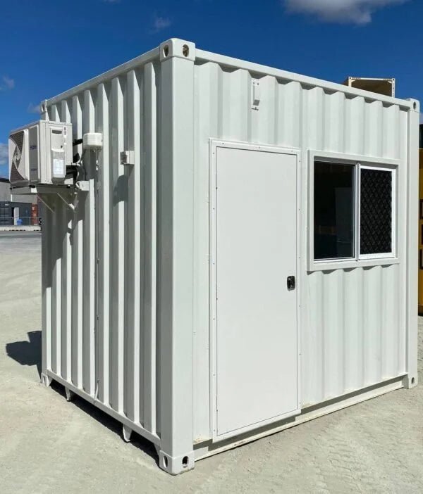 premiershippingcontainers 1600729416 2403415004727883256 4553681639 1 600x702 1